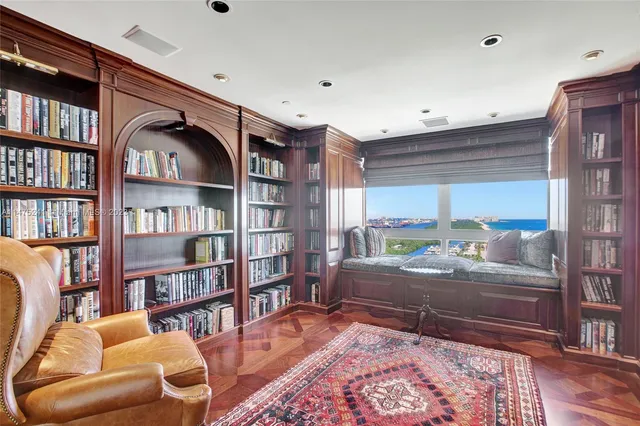 $20,000 | 6051 North Ocean Drive, Unit PH5, Hollywood, FL 33019