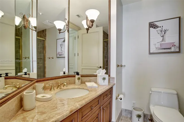 $20,000 | 6051 North Ocean Drive, Unit PH5, Hollywood, FL 33019