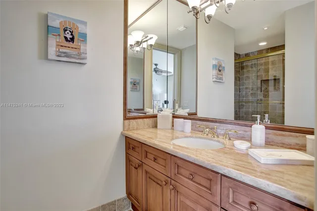 $20,000 | 6051 North Ocean Drive, Unit PH5, Hollywood, FL 33019