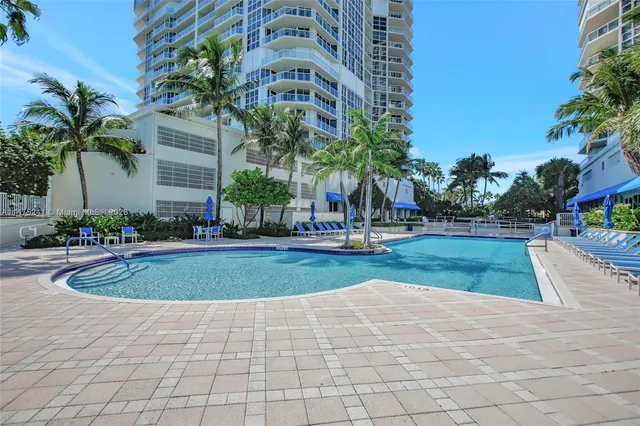 $20,000 | 6051 North Ocean Drive, Unit PH5, Hollywood, FL 33019