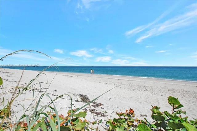 $20,000 | 6051 North Ocean Drive, Unit PH5, Hollywood, FL 33019