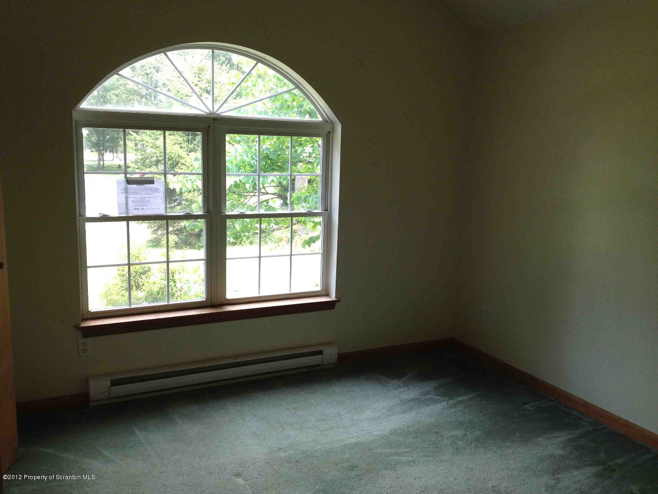 130 Gandolf Road Bushkill, PA 18324 - Photo 5 of 13 an empty room with a window