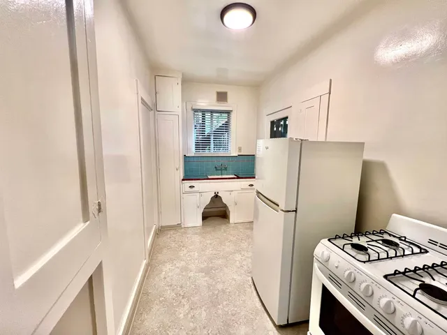 $1,150,000 | 2312 San Antonio Avenue, Alameda, CA 94501