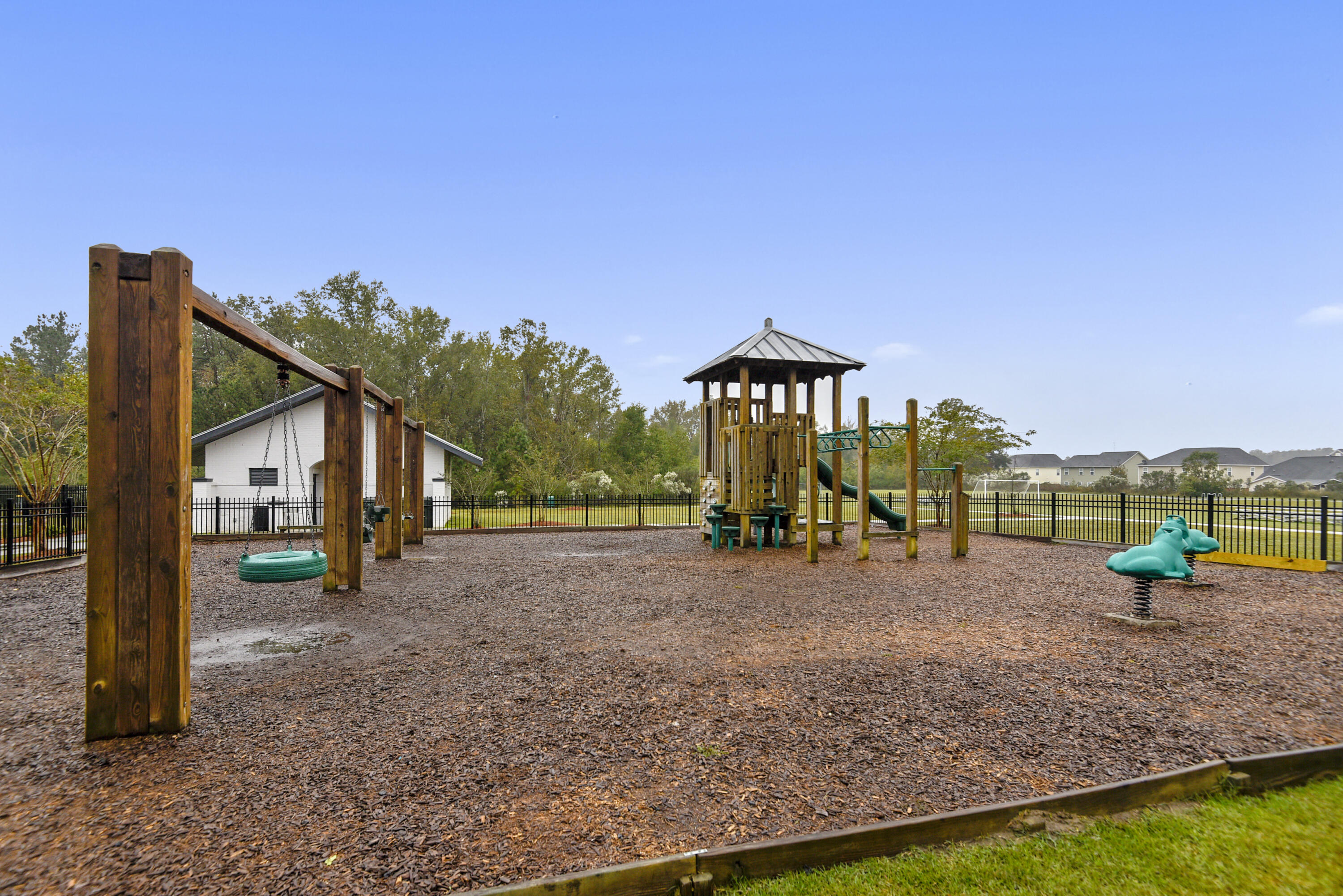 208 Threshing Court Moncks Corner, SC 29461 - Photo 35 of 39 amenity-carriage_run_playground-dsc9266