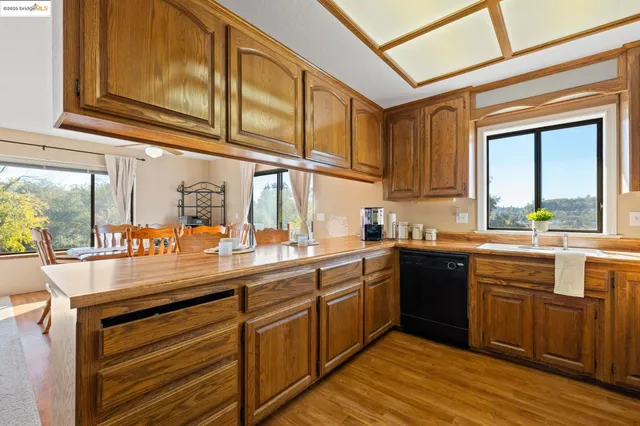 $459,000 | 17347 Valley Oak Drive, Sonora, CA 95370