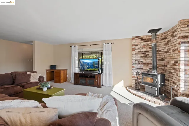 $459,000 | 17347 Valley Oak Drive, Sonora, CA 95370