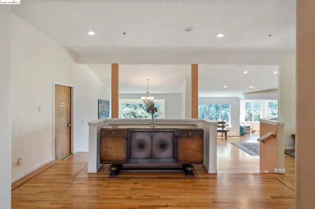 $1,695,000 | 2335 Tunnel Road, Oakland, CA 94618