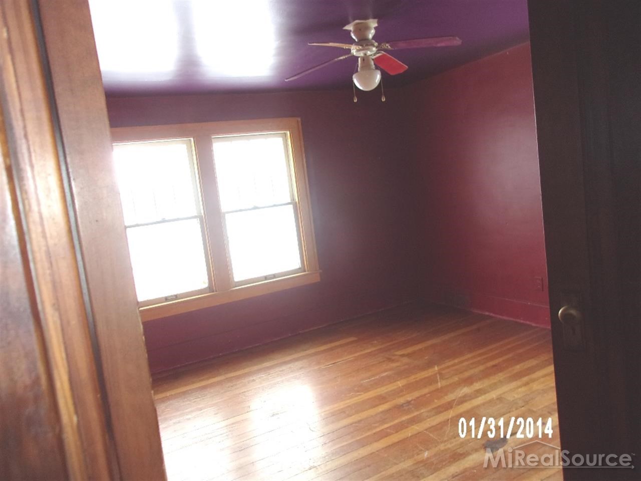 29421 Kelly Road Roseville, MI 48066 - Photo 10 of 11 31189453-9.JPG