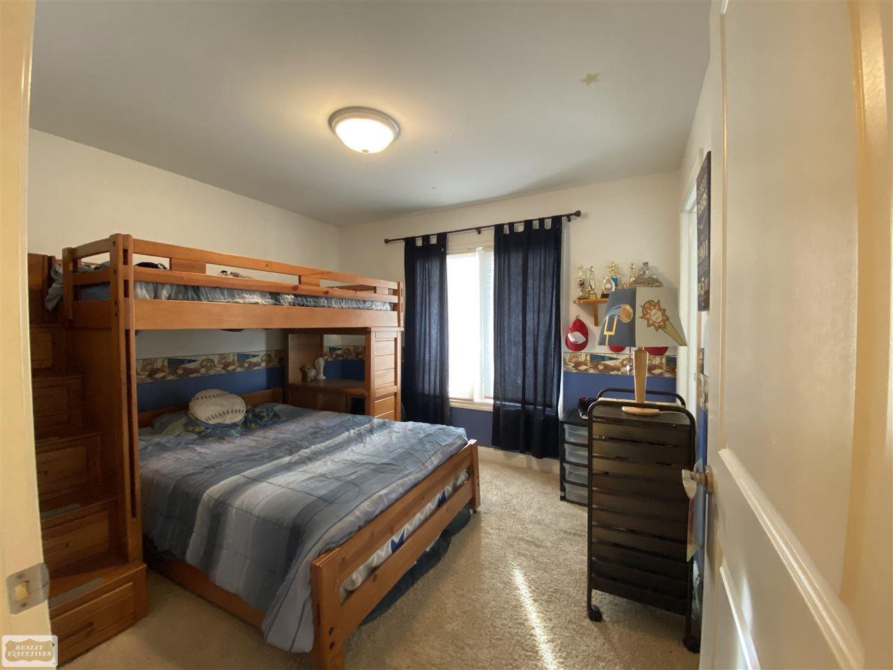 4212 Neuman Road St. Clair, MI 48079 - Photo 31 of 39 50029612-32.JPG