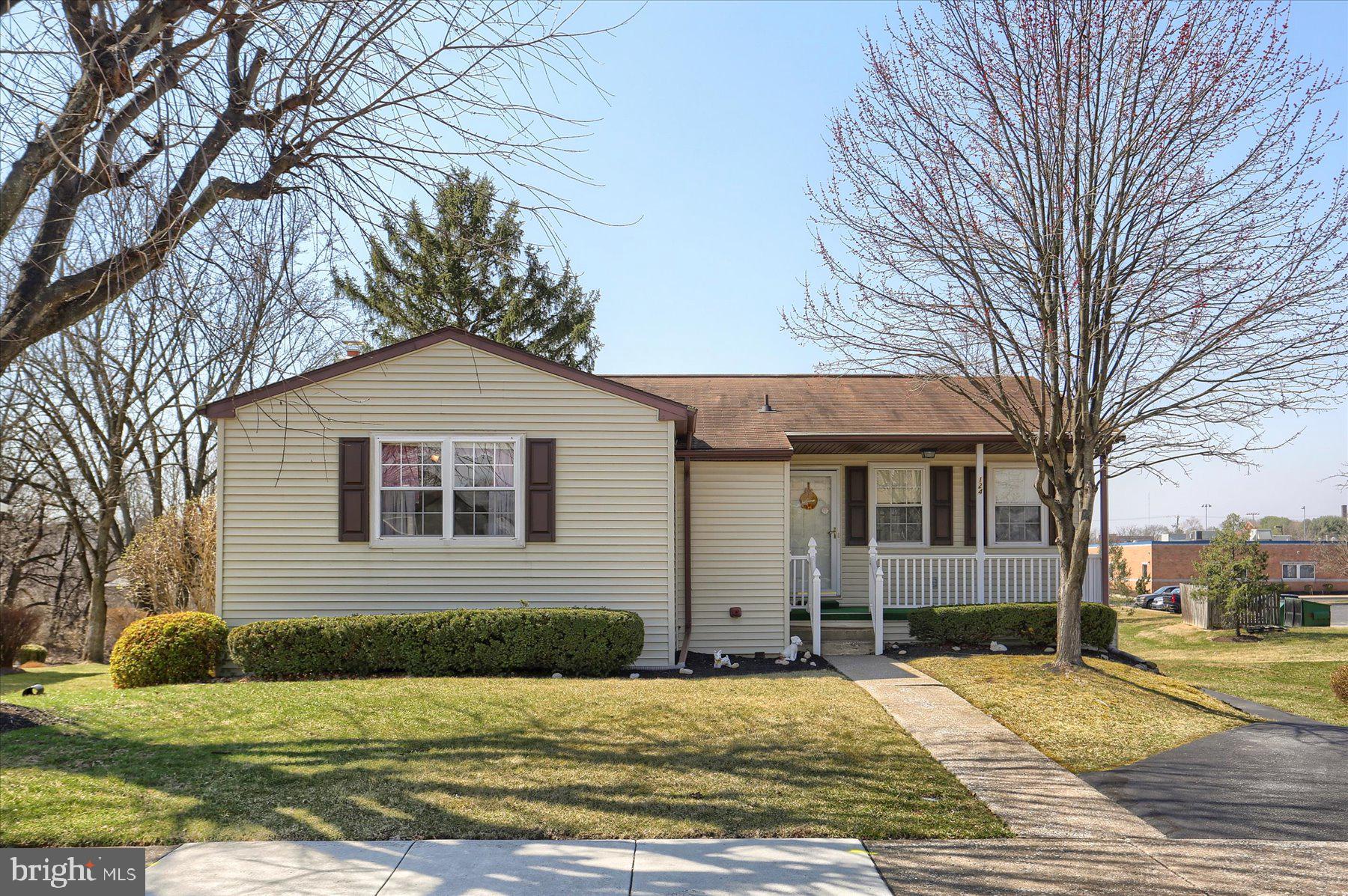 124 Lopax Road Harrisburg, PA 17112 - Photo 1 of 34 Gallery Image 1