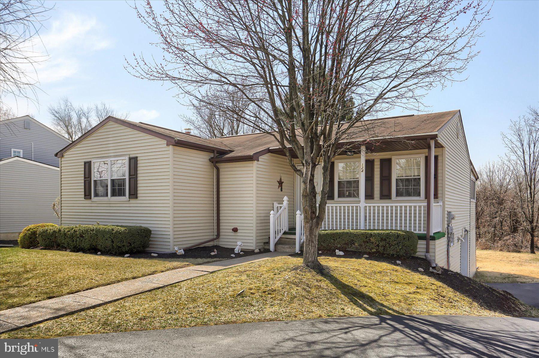 124 Lopax Road Harrisburg, PA 17112 - Photo 2 of 34 Gallery Image 2