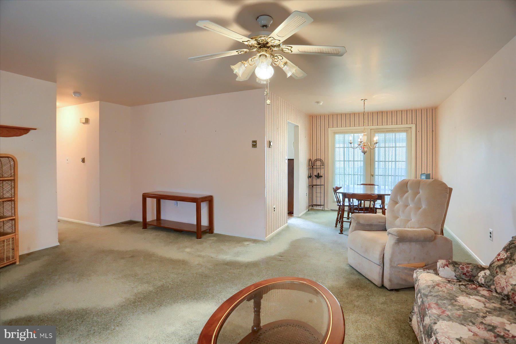 124 Lopax Road Harrisburg, PA 17112 - Photo 6 of 34 Gallery Image 6