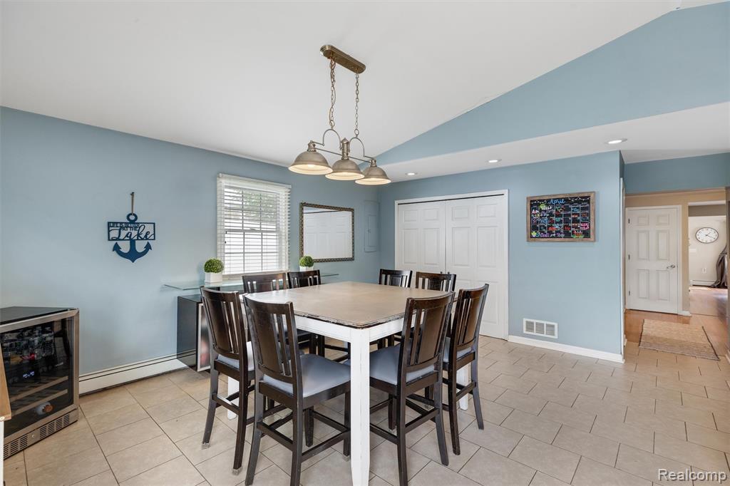 415 Leon Road Walled Lake, MI 48390 - Photo 15 of 48