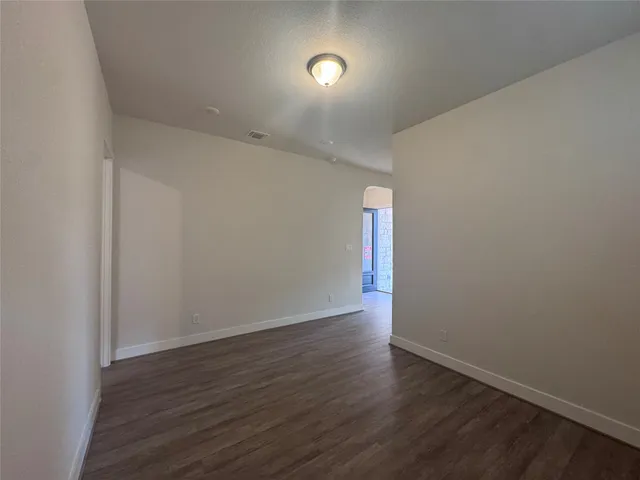 $2,400 | 3804 Sandhill Crane Drive, Pflugerville, TX 78660