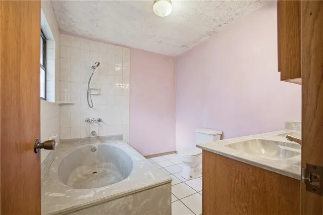 $299,000 | 704 Holly Road, Rockport, TX 78382