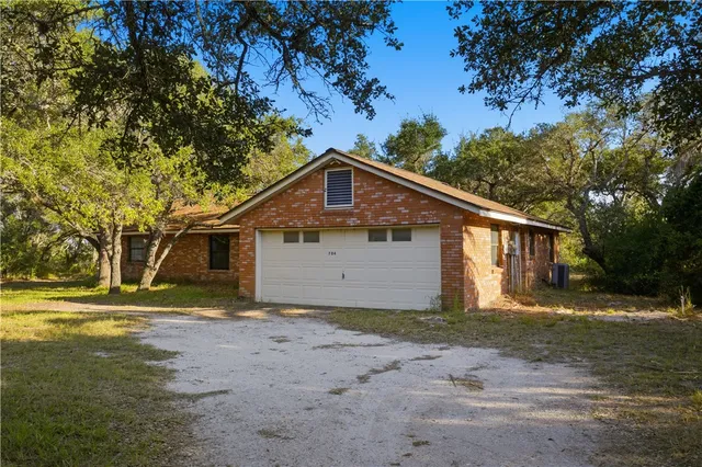 $299,000 | 704 Holly Road, Rockport, TX 78382