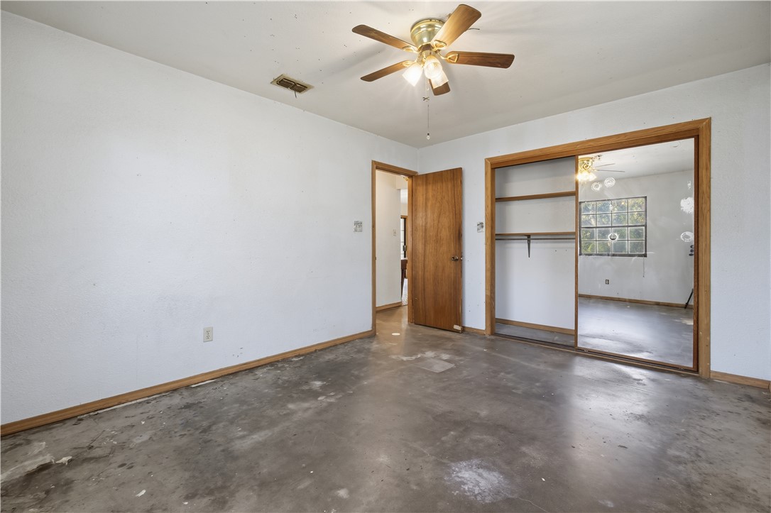 704 Holly Road Rockport, TX 78382 - Photo 21 of 39