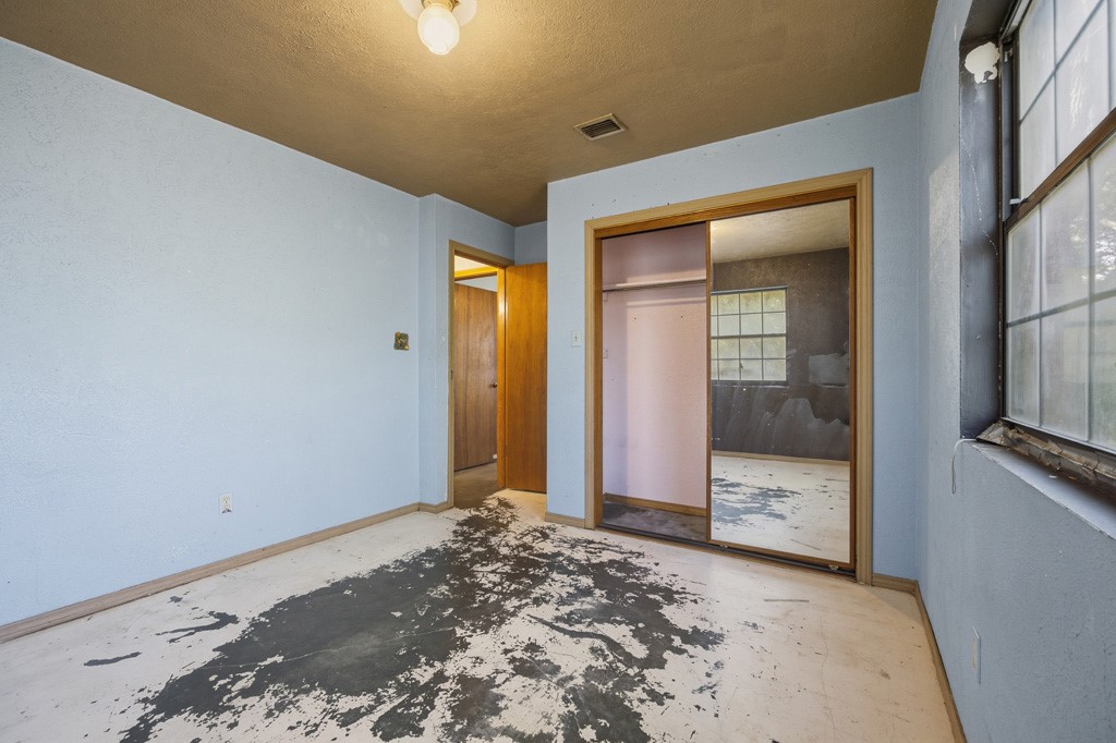 704 Holly Road Rockport, TX 78382 - Photo 23 of 39