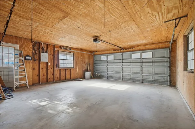 $299,000 | 704 Holly Road, Rockport, TX 78382