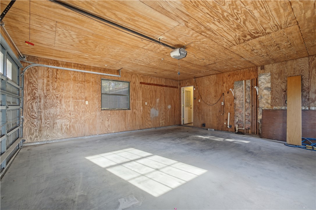 704 Holly Road Rockport, TX 78382 - Photo 29 of 39