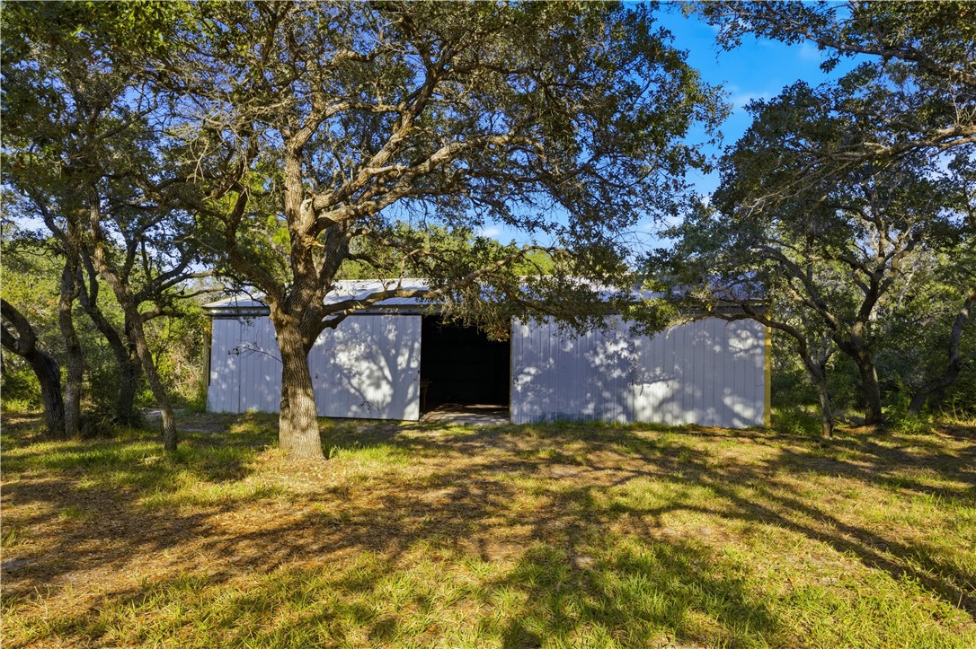 704 Holly Road Rockport, TX 78382 - Photo 32 of 39