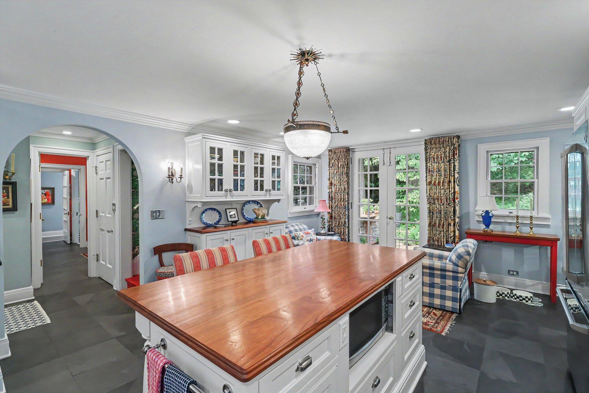 1133 Long Road Kalamazoo, MI 49008 - Photo 18 of 52 014_file_7886