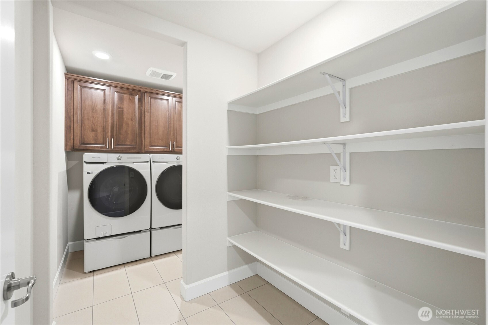17812 33rd Avenue Southeast, Unit 29 Bothell, WA 98012 - Photo 28 of 36