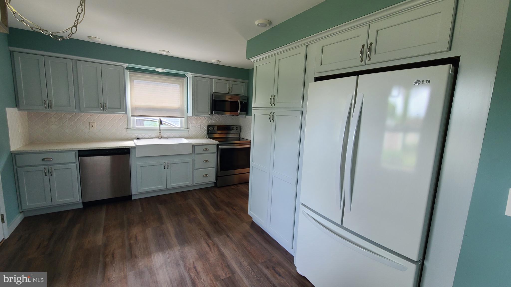 235 Cumberland Road Camp Hill, PA 17011 - Photo 2 of 3
