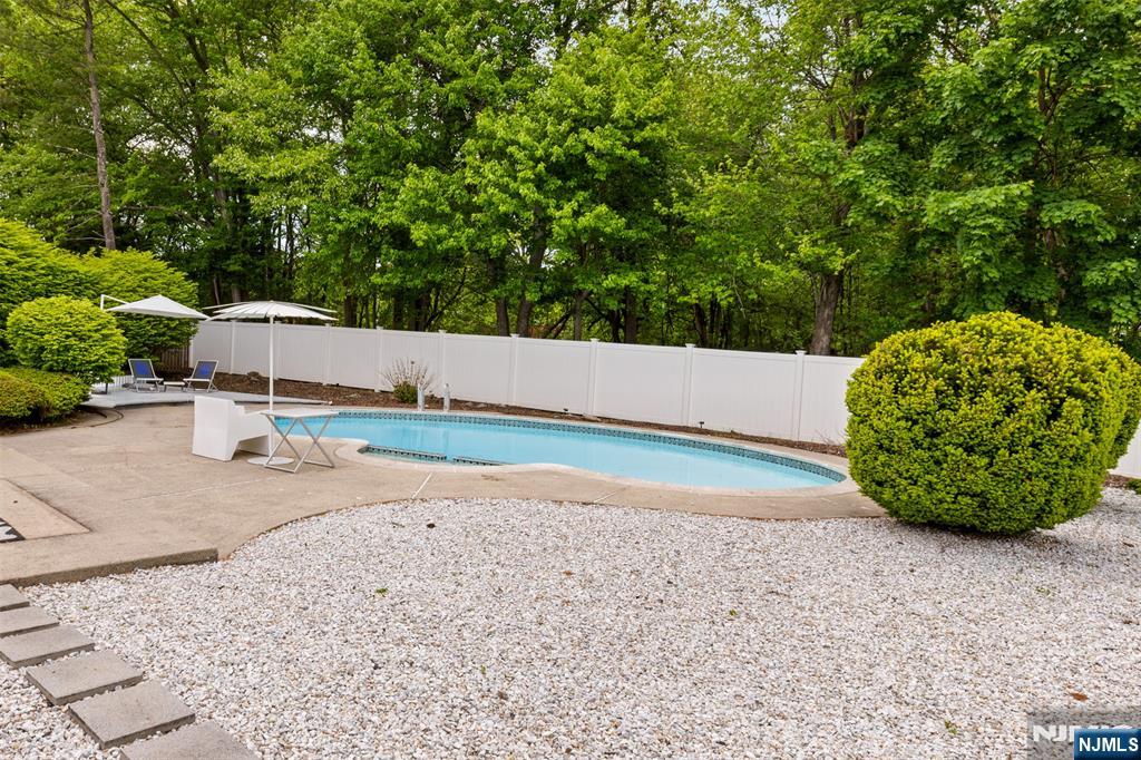 81 Greenwoods Road Old Tappan, NJ 07675 - Photo 45 of 46