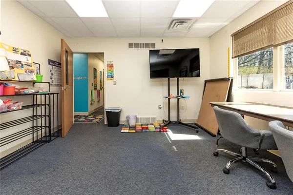 $2,100 | 204 Spruce Drive, Slippery Rock, PA 16057