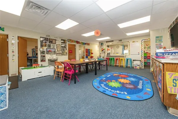 $2,100 | 204 Spruce Drive, Slippery Rock, PA 16057