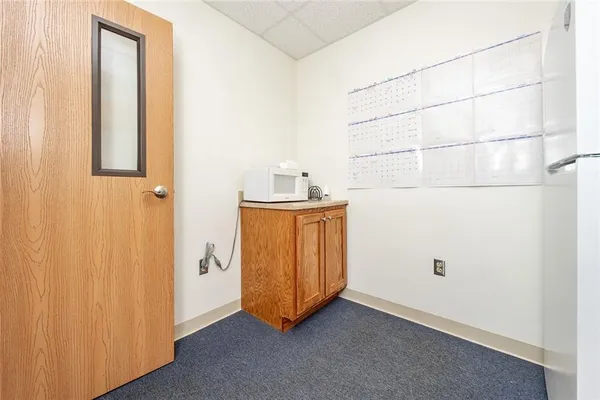 $2,100 | 204 Spruce Drive, Slippery Rock, PA 16057