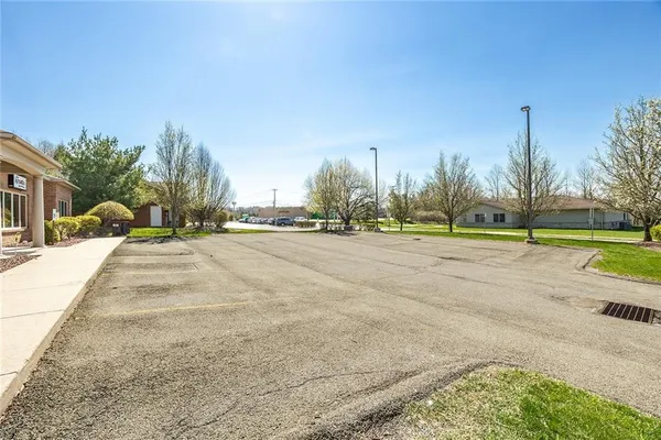 $2,100 | 204 Spruce Drive, Slippery Rock, PA 16057