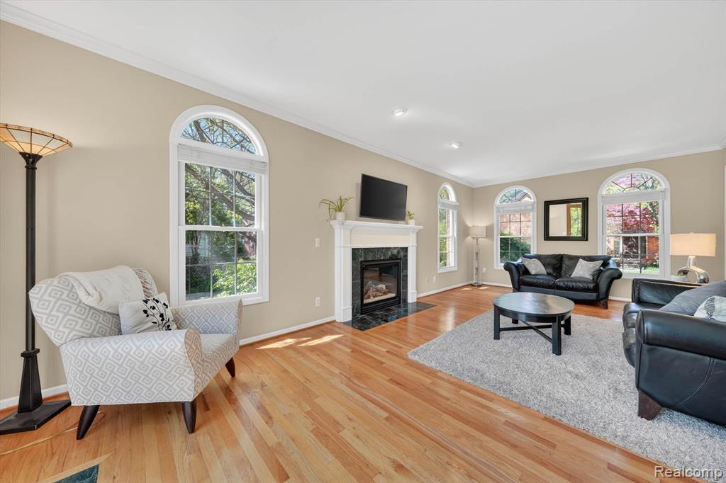 1112 Vernier Road Grosse Pointe, MI 48236 - Photo 10 of 39