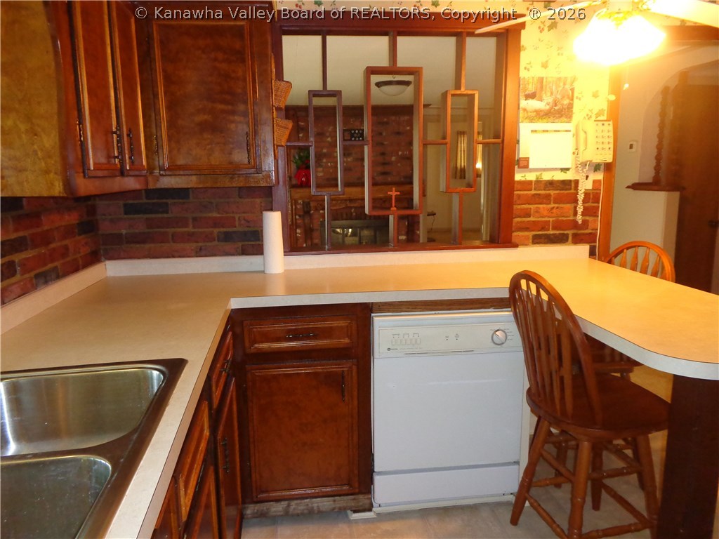 4898 Big Tyler Road Nitro, WV 25143 - Photo 9 of 22 Gallery Image 9