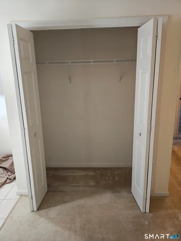 a view of utility room