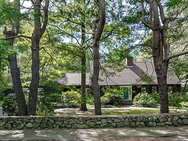 20 Leslie Road Waltham, MA 02451 - Photo 1 of 30 Gallery Image 1