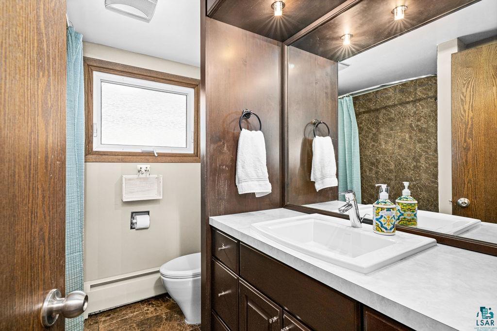 9237 Orchard Street Duluth, MN 55810 - Photo 15 of 44