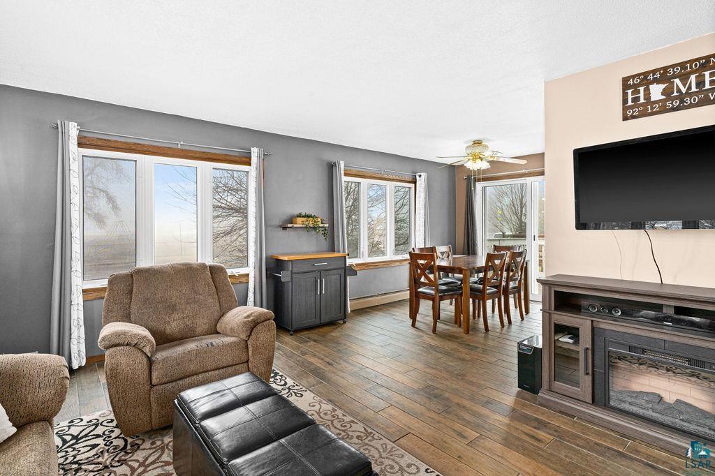 9237 Orchard Street Duluth, MN 55810 - Photo 7 of 44