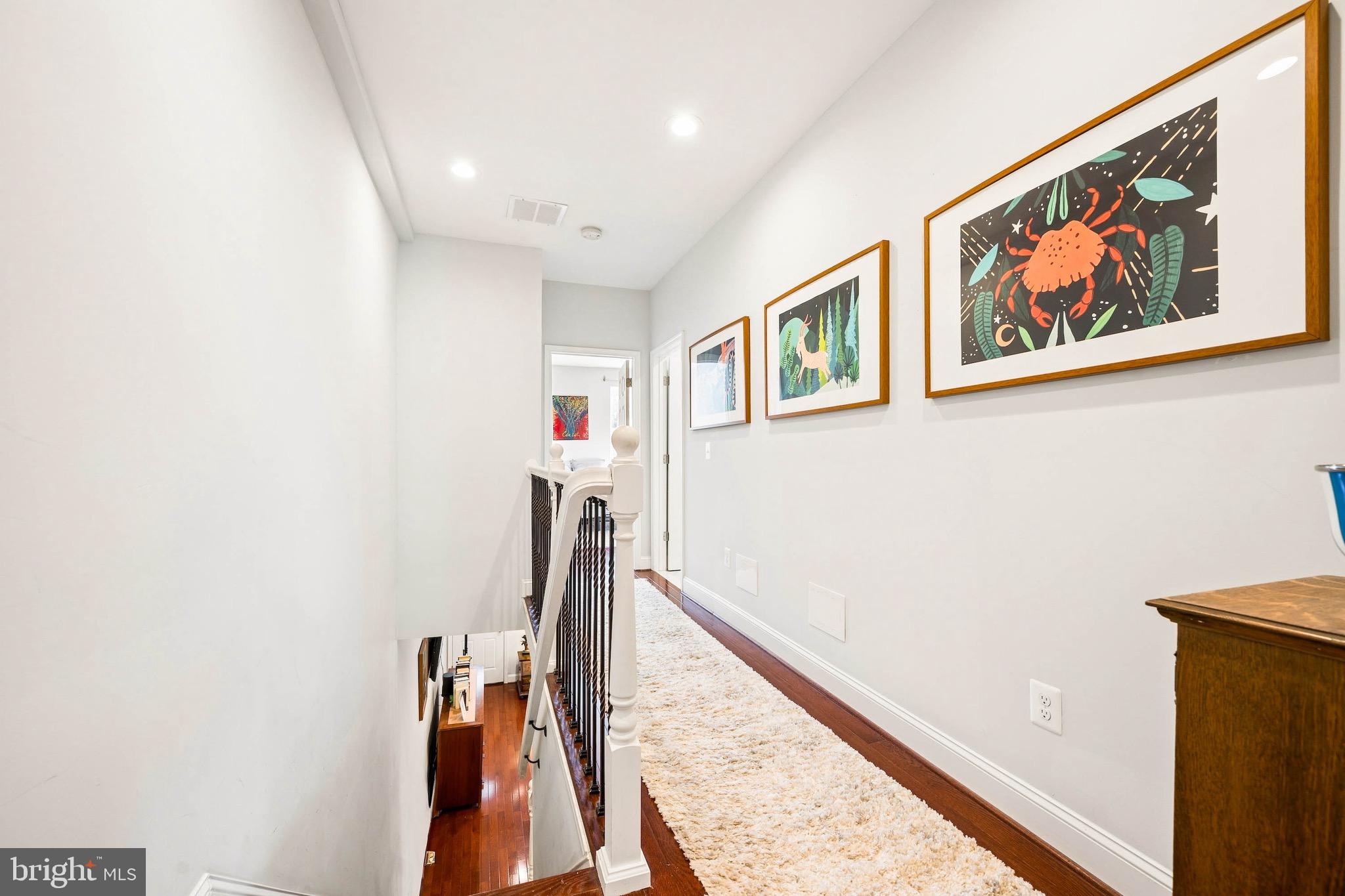 3110 Keswick Road Baltimore, MD 21211 - Photo 25 of 59 2nd level hallway