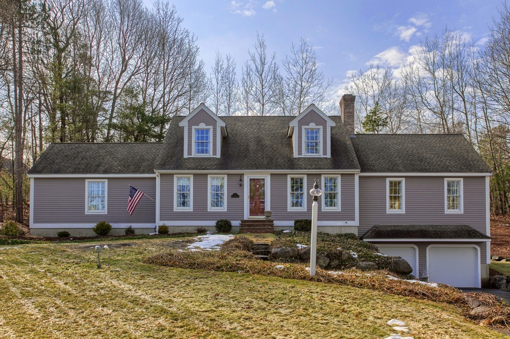 6 Forge Village Road Westford, MA 01886 - Photo 2 of 30 Gallery Image 2
