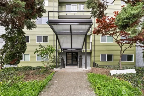 $450,000 | 1515 12th Avenue South, Unit 102, Seattle, WA 98144
