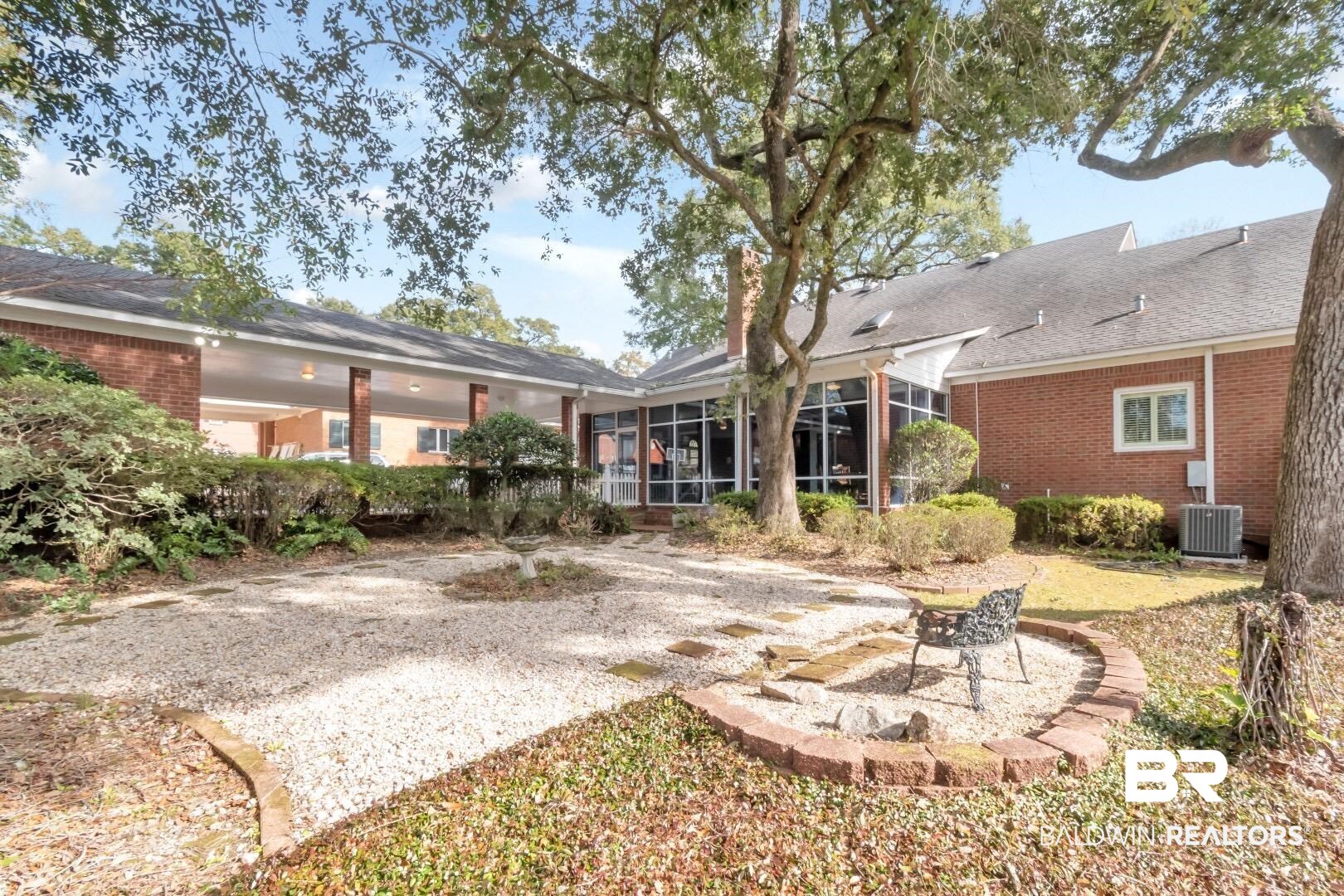 2132 Marchfield Drive South Mobile, AL 36693 - Photo 5 of 29 backyard