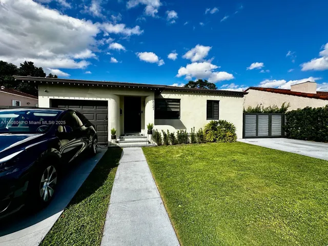 $1,140,000 | 3121 Southwest 20th Street, Miami, FL 33145