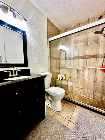 $1,140,000 | 3121 Southwest 20th Street, Miami, FL 33145