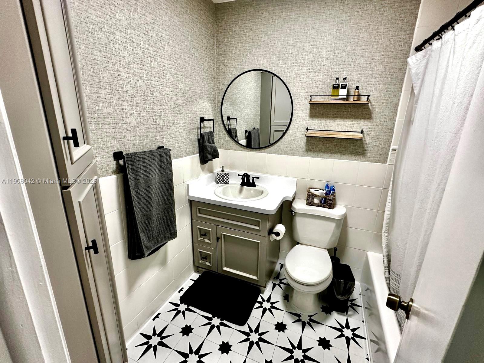 3121 Southwest 20th Street Miami, FL 33145 - Photo 18 of 47