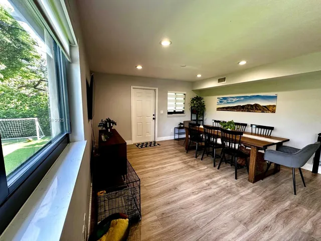 $1,140,000 | 3121 Southwest 20th Street, Miami, FL 33145