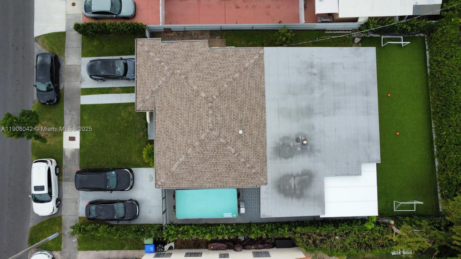 3121 Southwest 20th Street Miami, FL 33145 - Photo 35 of 47