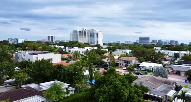 $1,140,000 | 3121 Southwest 20th Street, Miami, FL 33145
