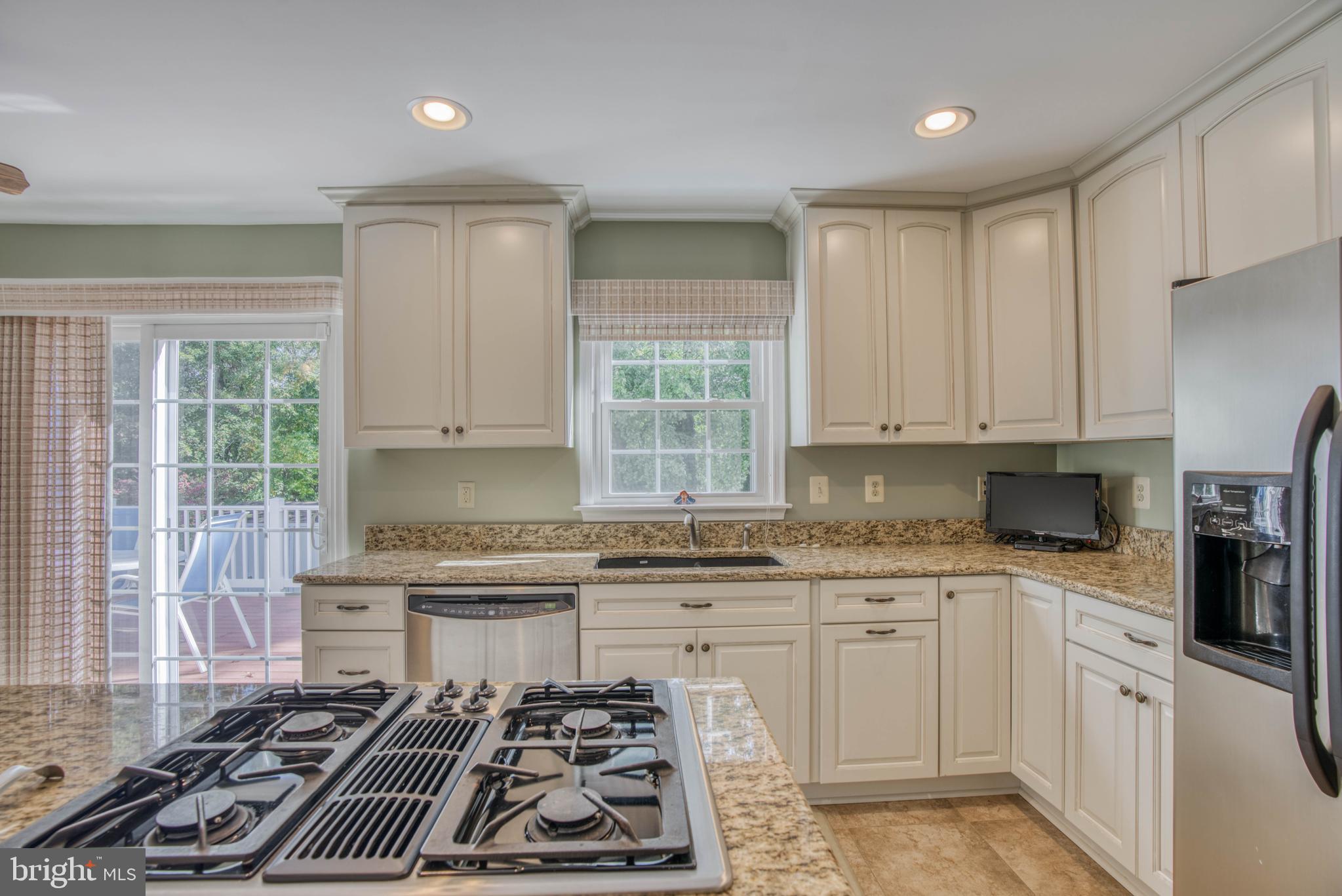 9333 Ramblebrook Road Nottingham, MD 21236 - Photo 13 of 54